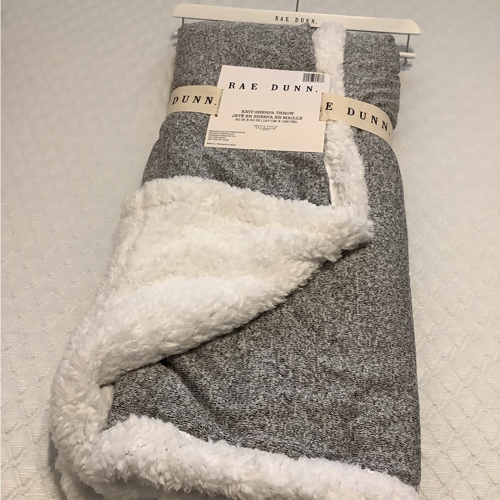 RAE DUNN Knit Sherpa Throw Blanket 50x60 inches Cozy Warm Soft NWT